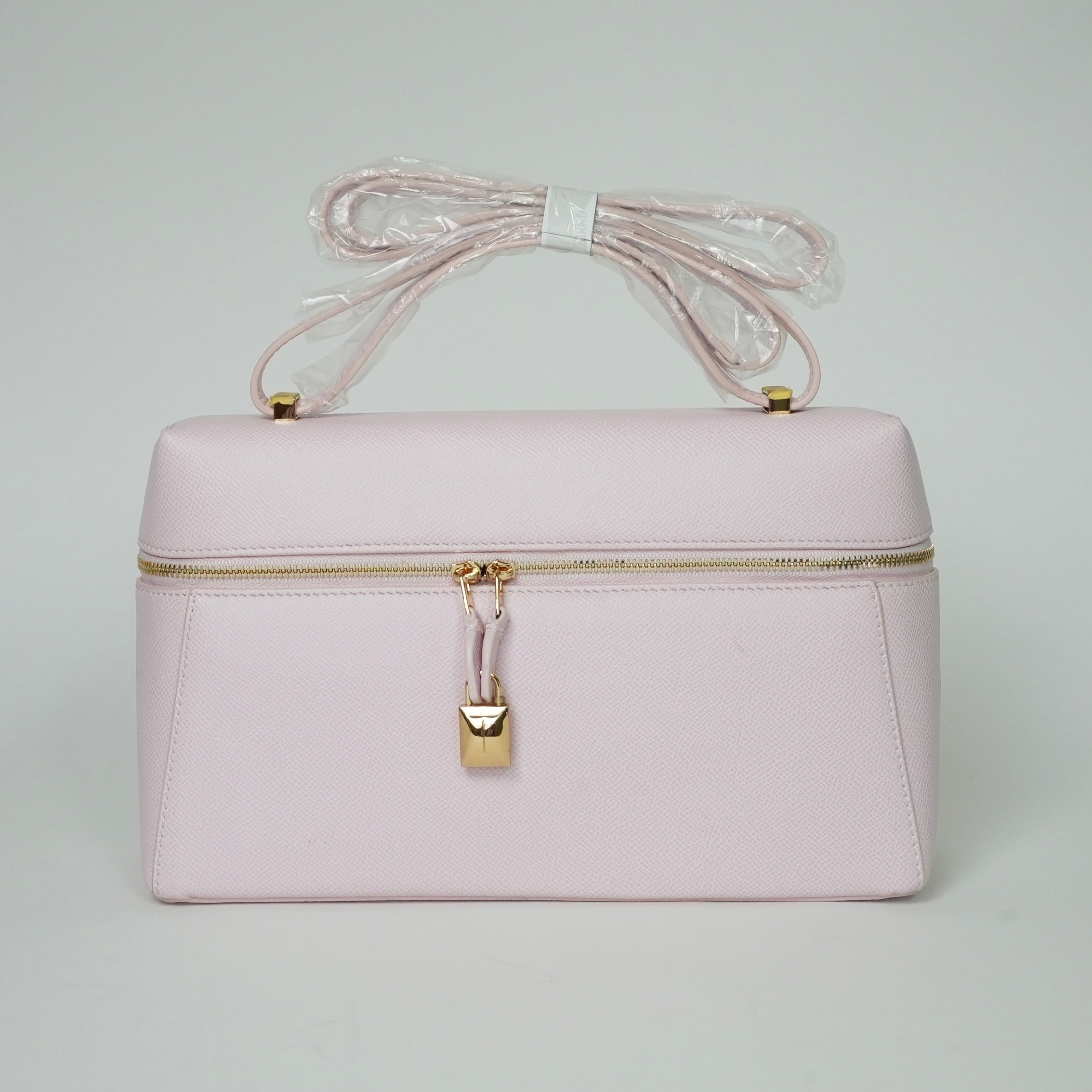 Square lock bag