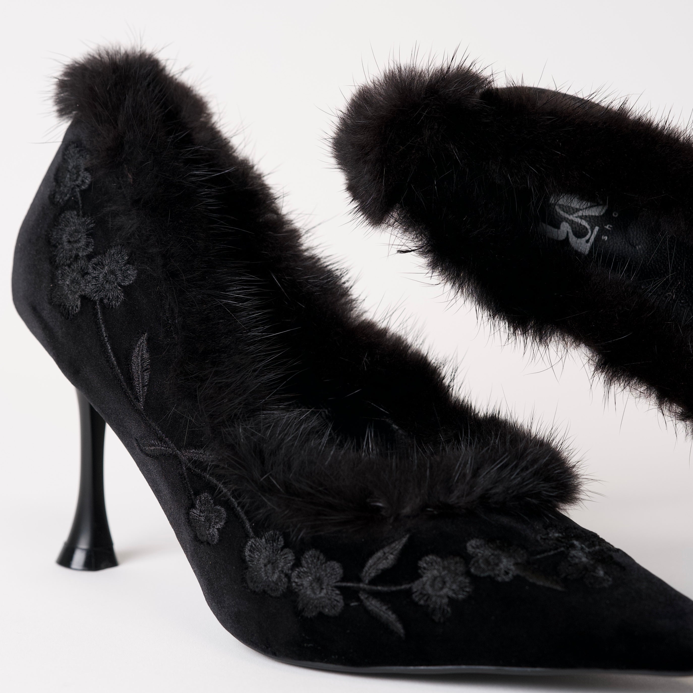 Belladona Heels