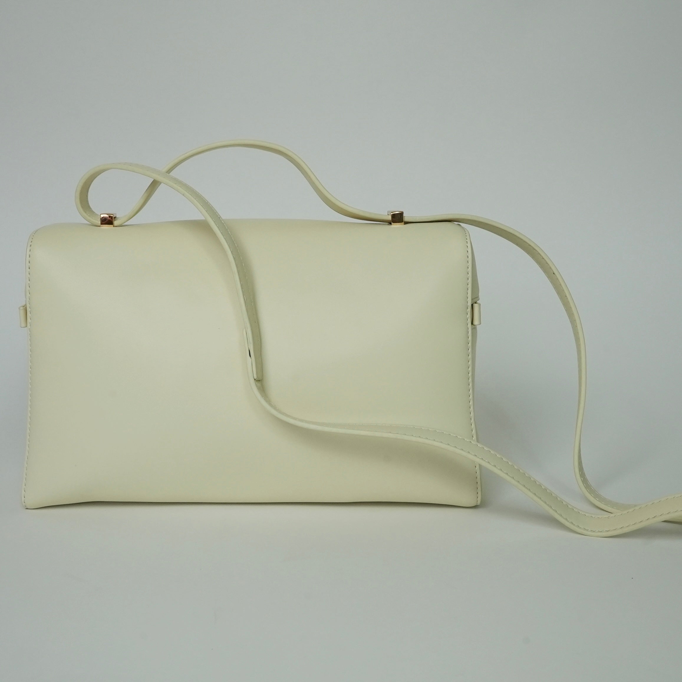 Square lock bag