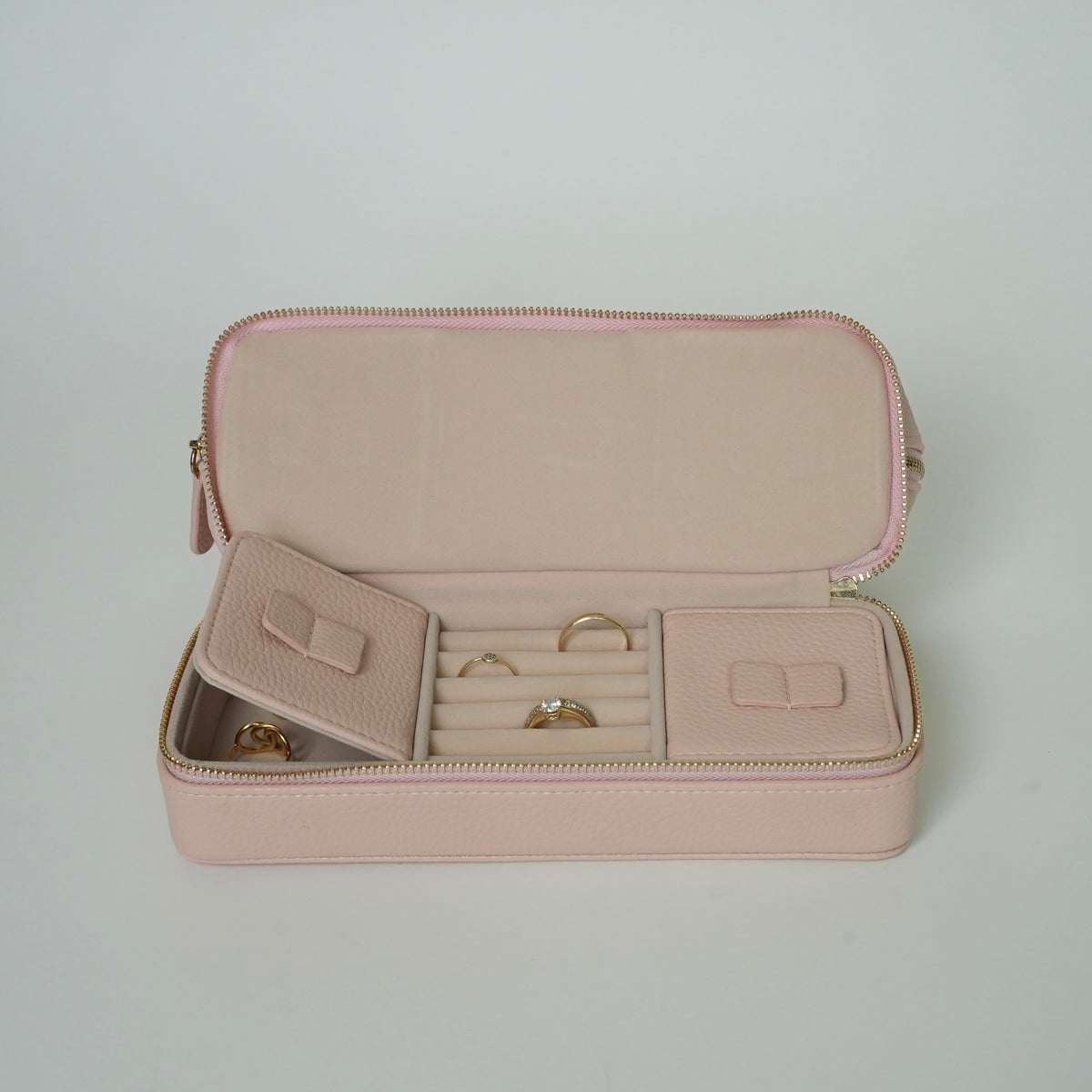 Accessories bag