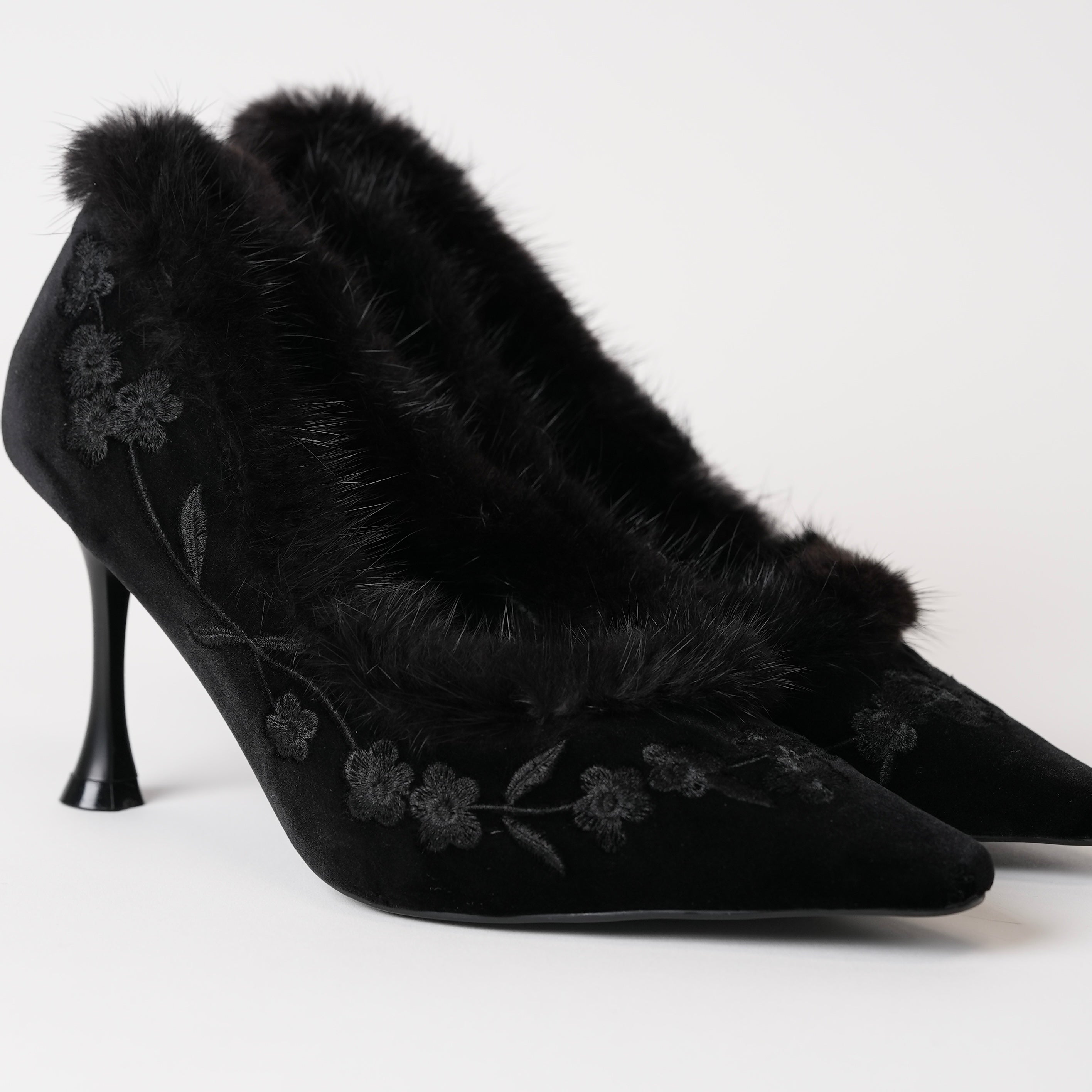 Belladona Heels
