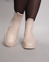 Urbane boots