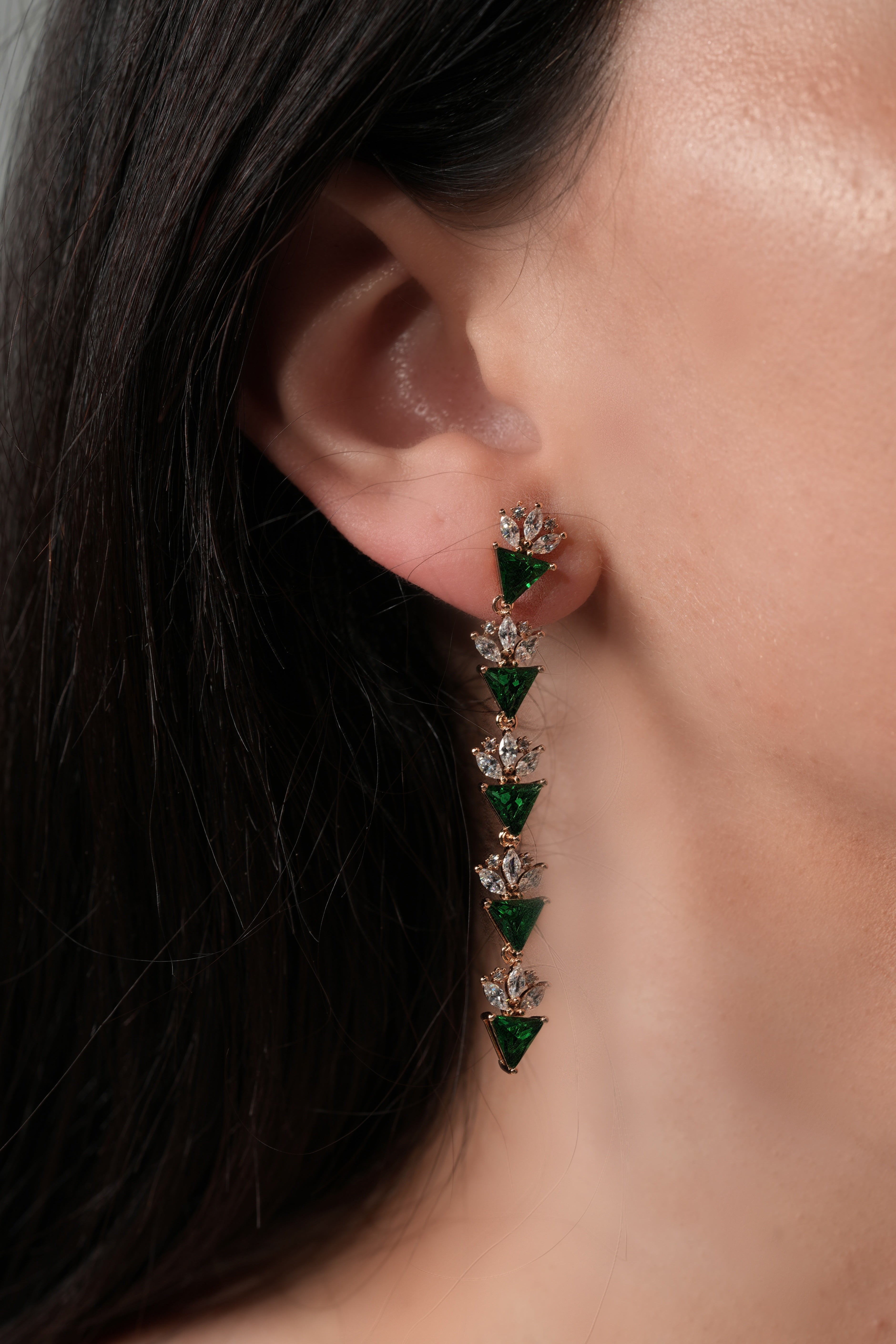 Crystal triangles earrings