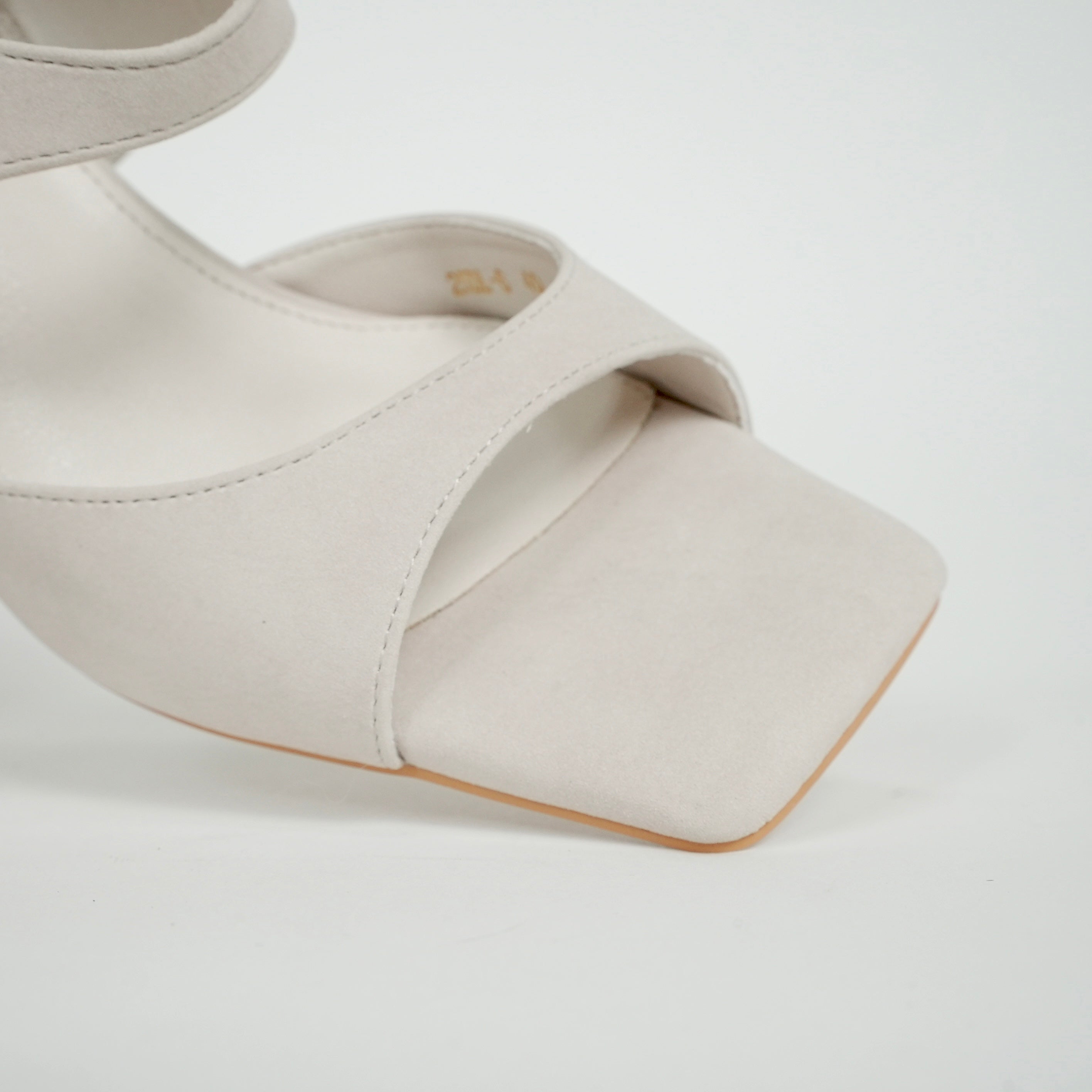 Liora heels