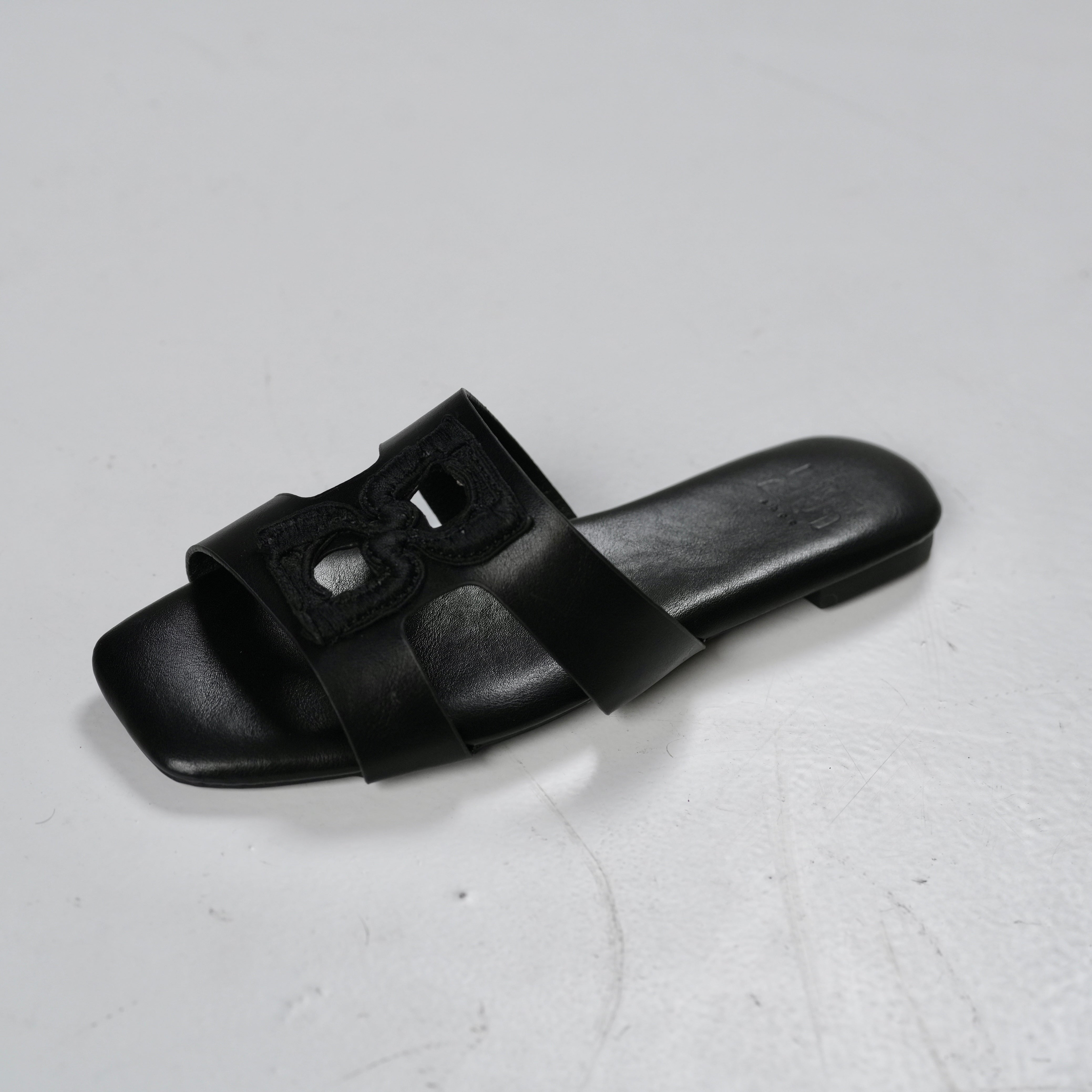 Lálá Slippers