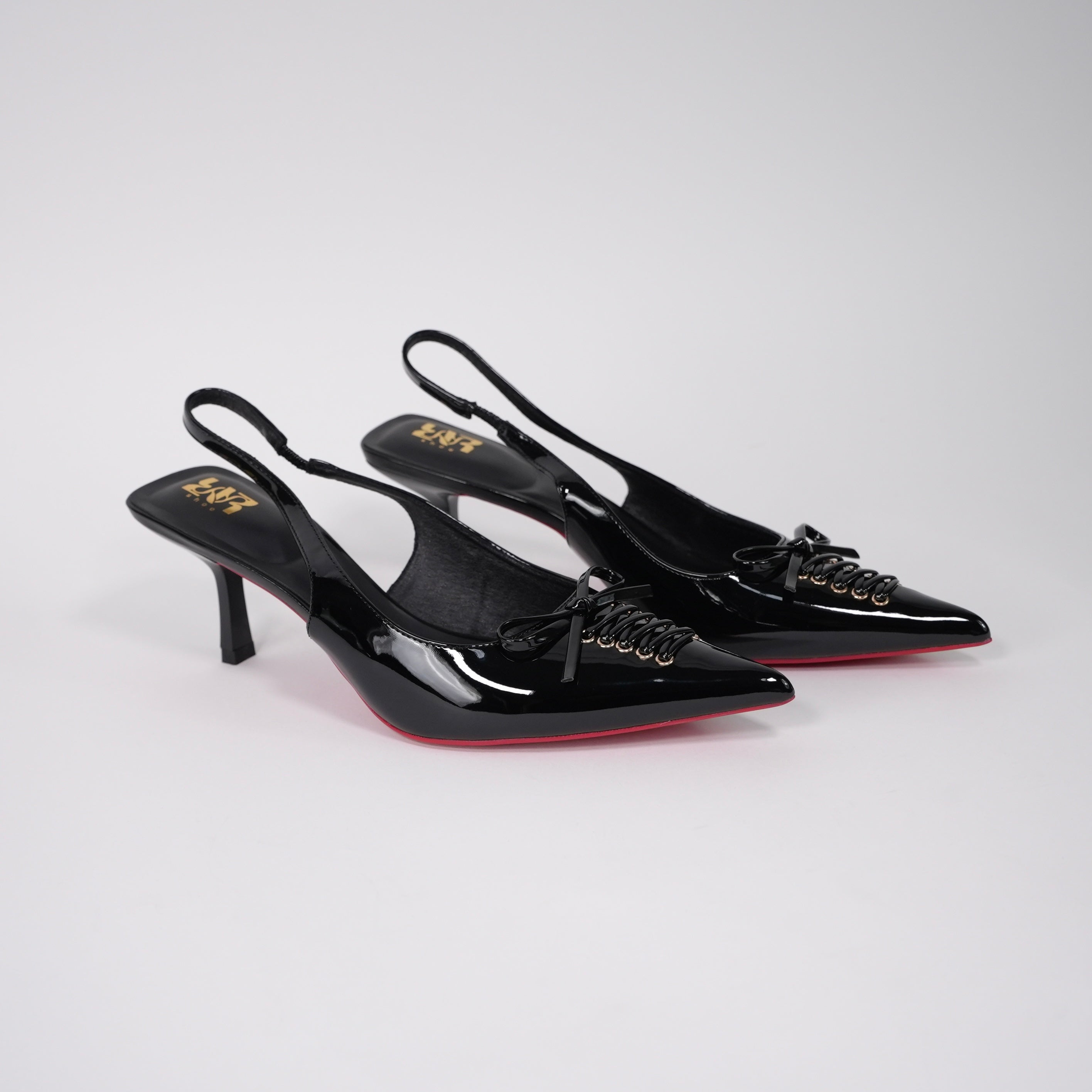 Chérie pointed heels