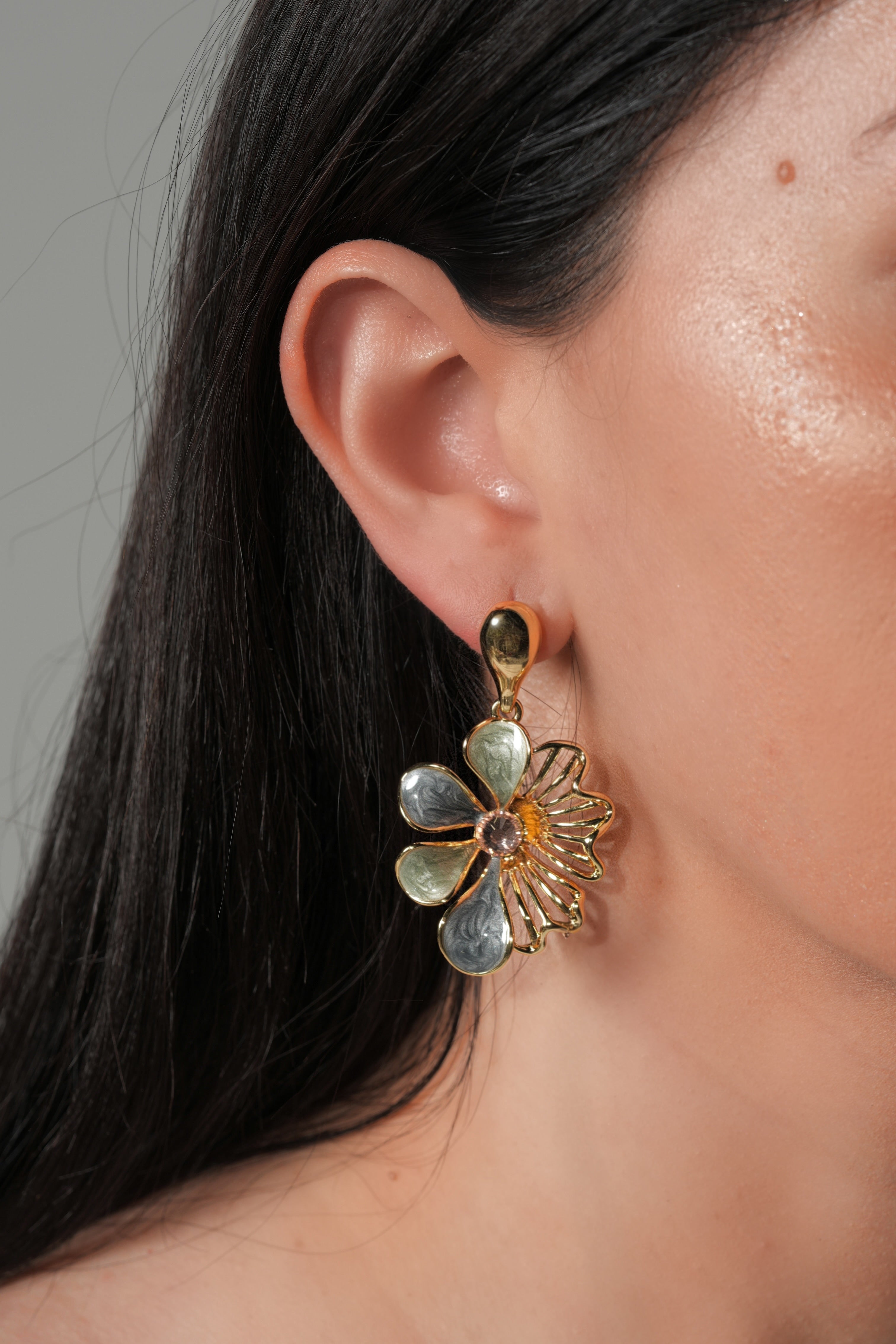Half colored flower earrings