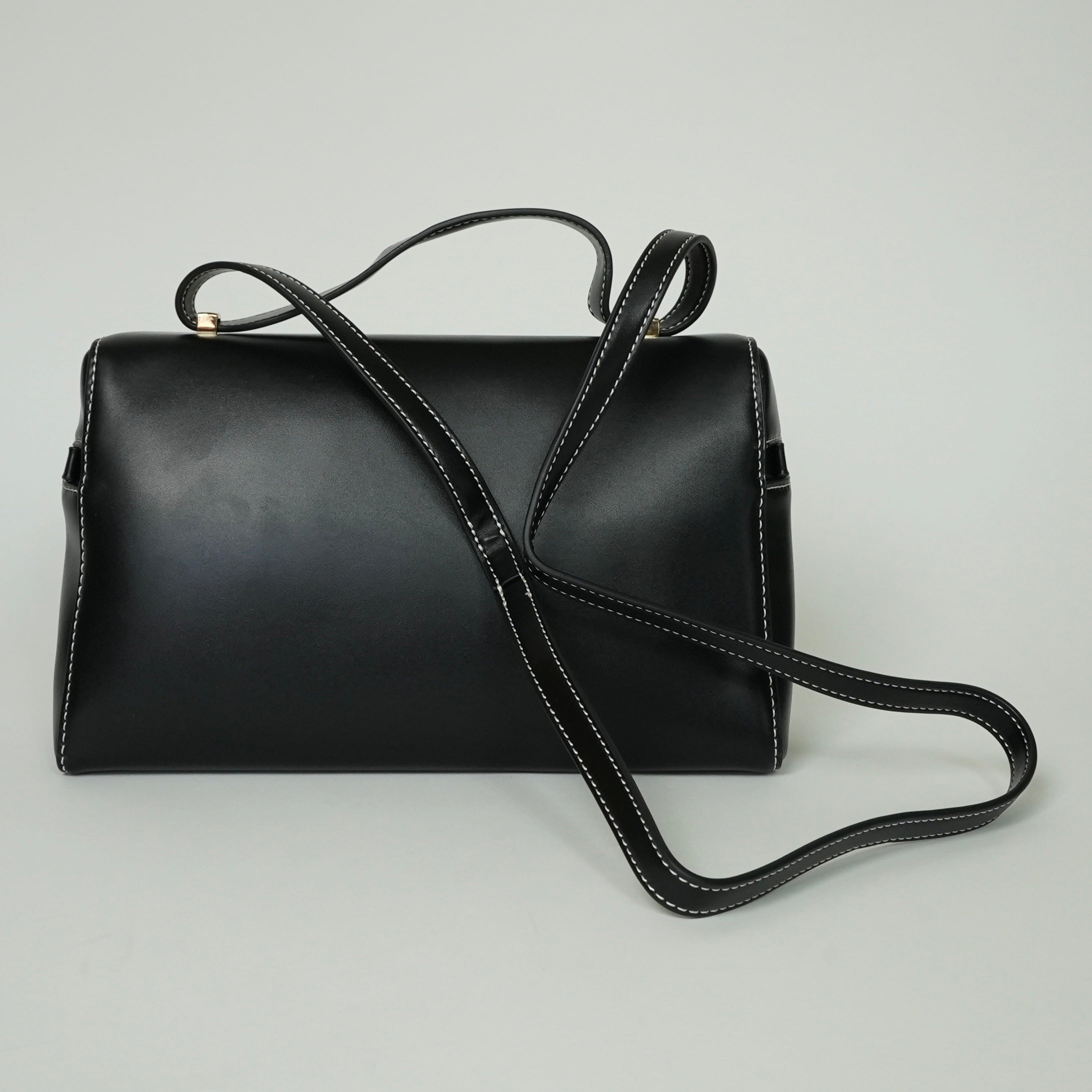 Square lock bag