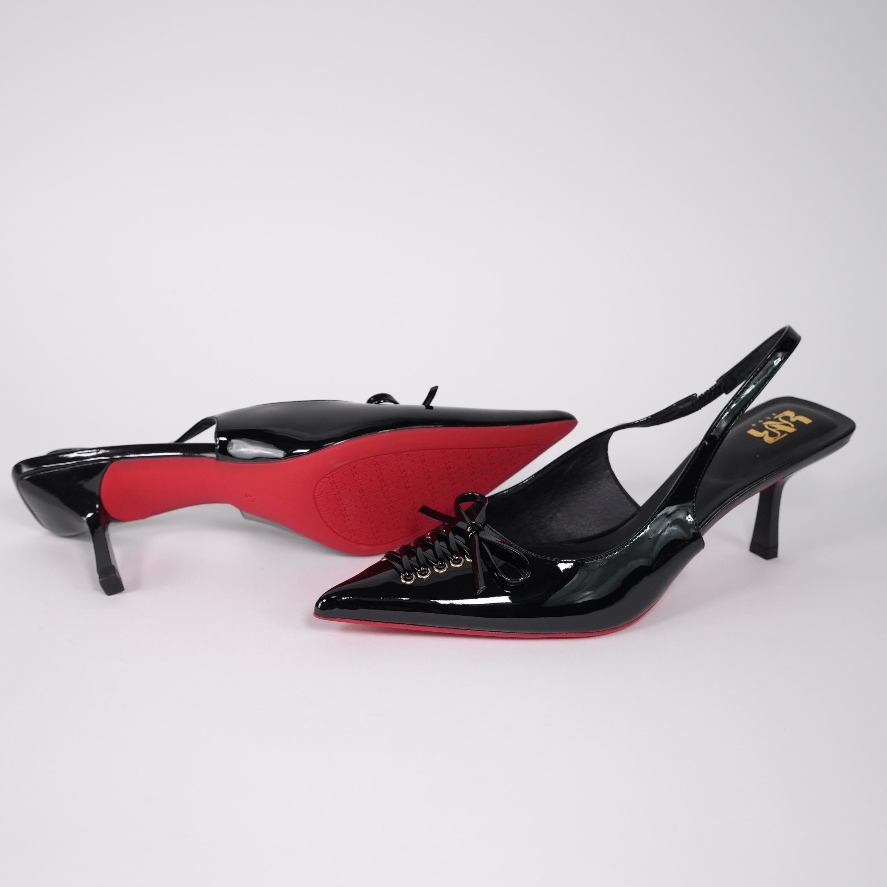 Chérie pointed heels