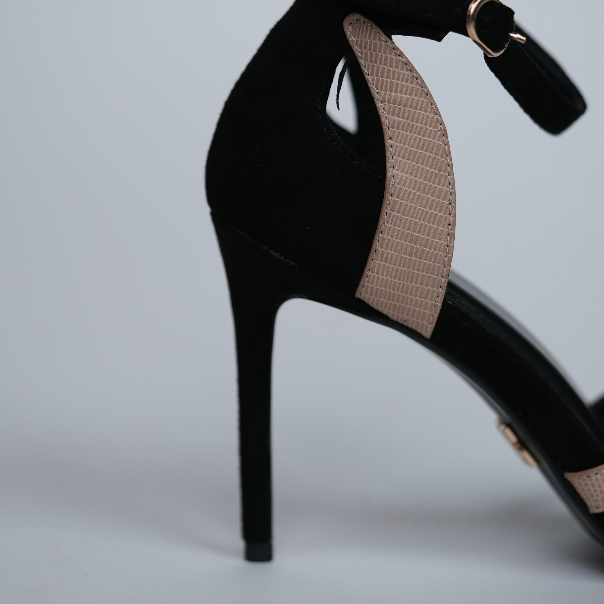 Elegance loop