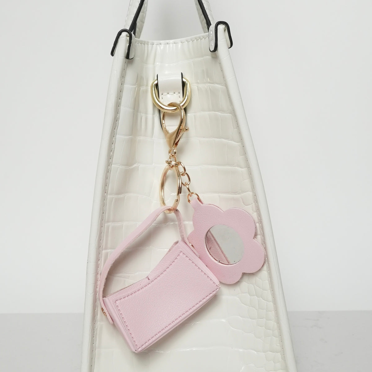 PINK CHAIN