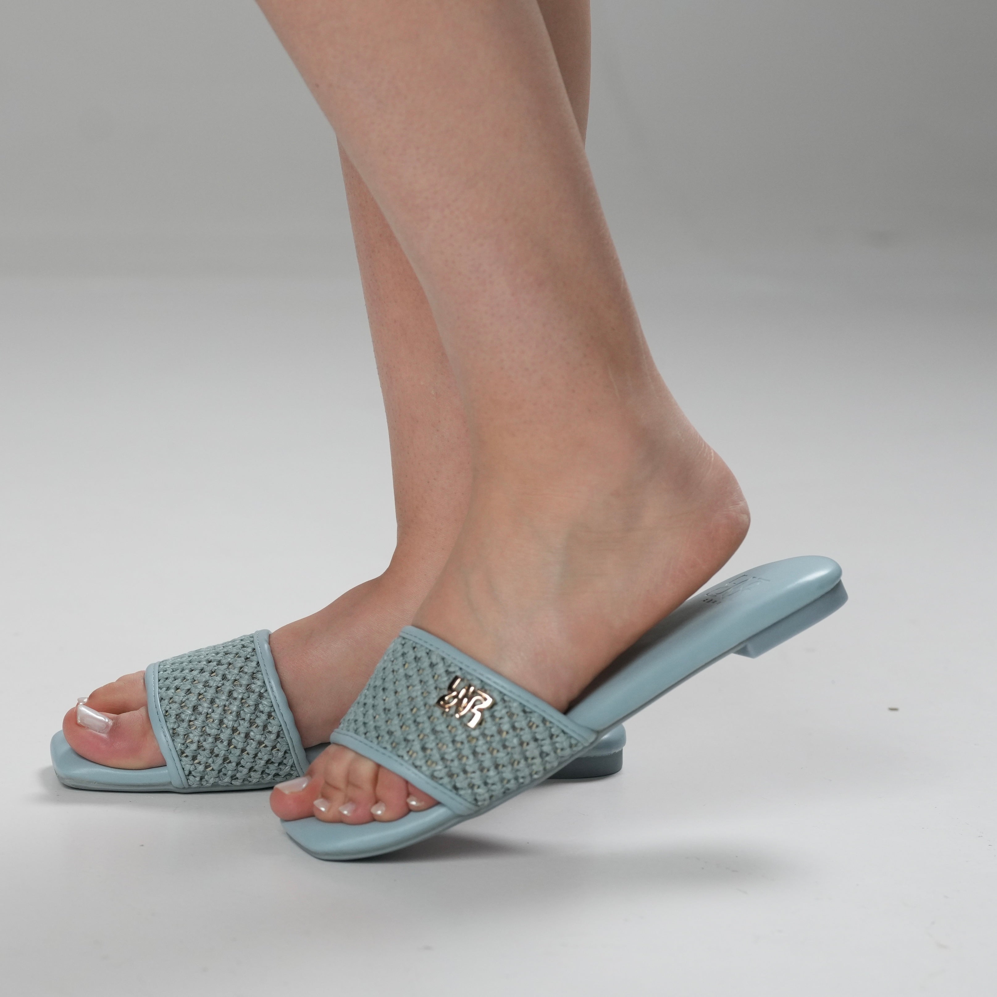 Tana Slippers