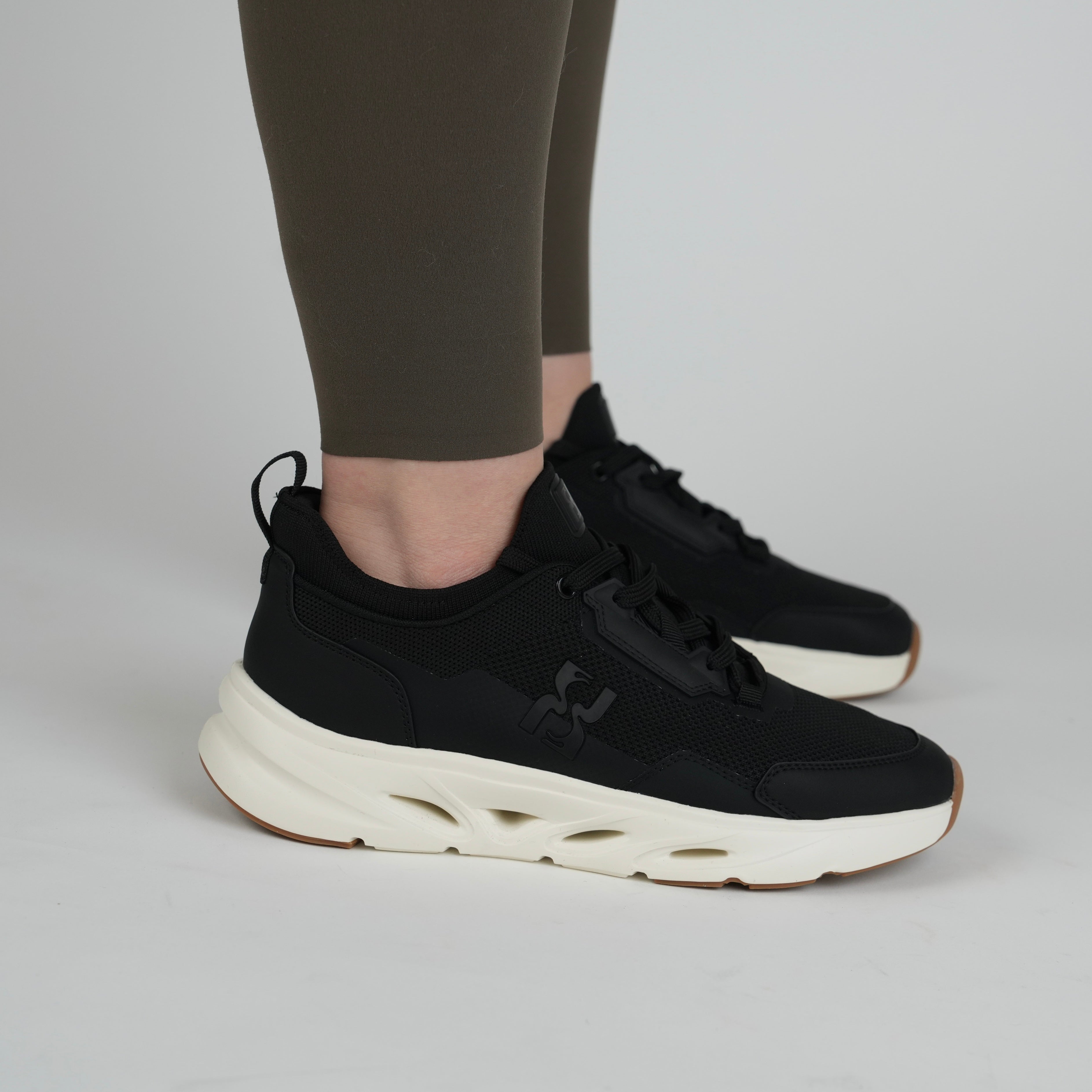 Shoelálá Go
