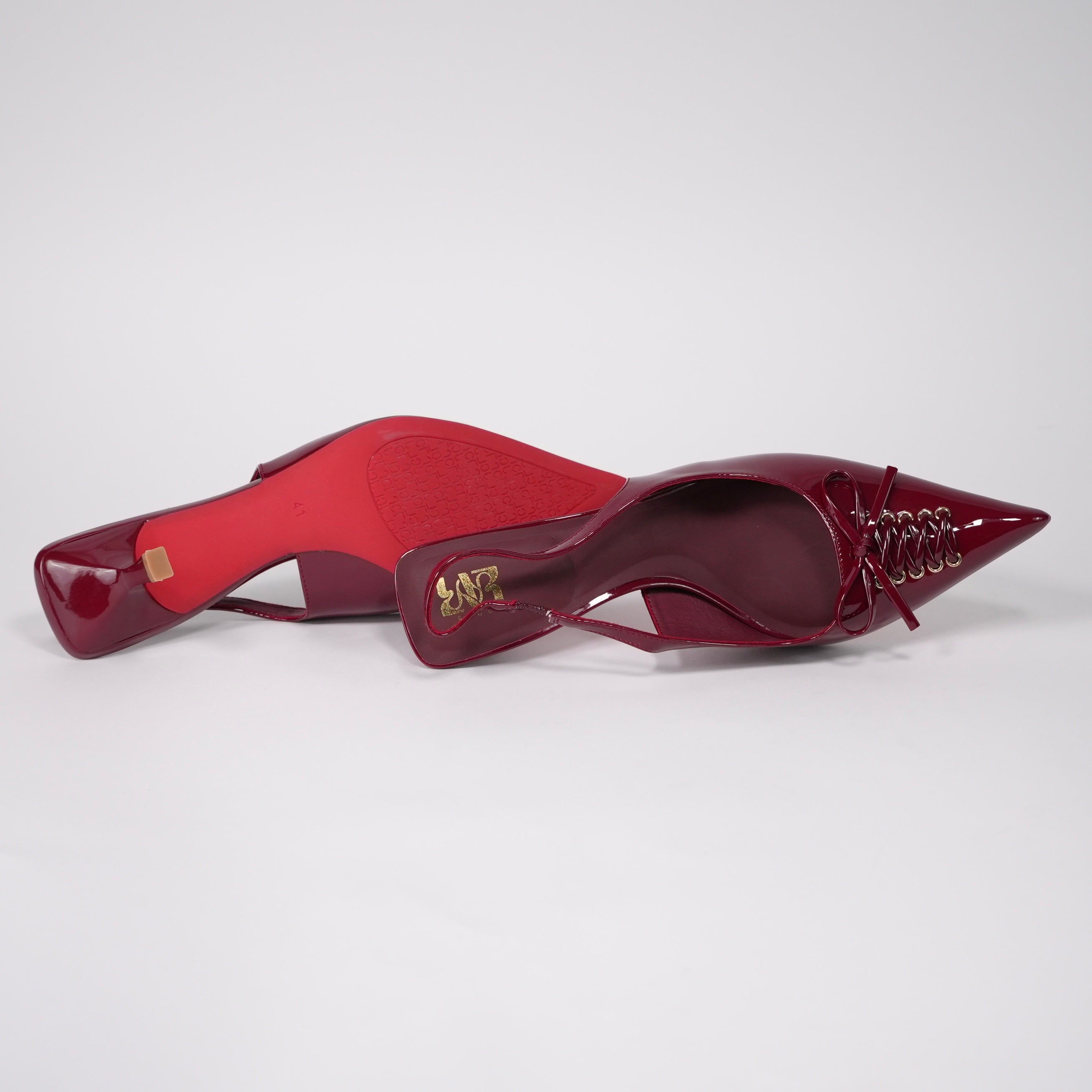 Chérie pointed heels