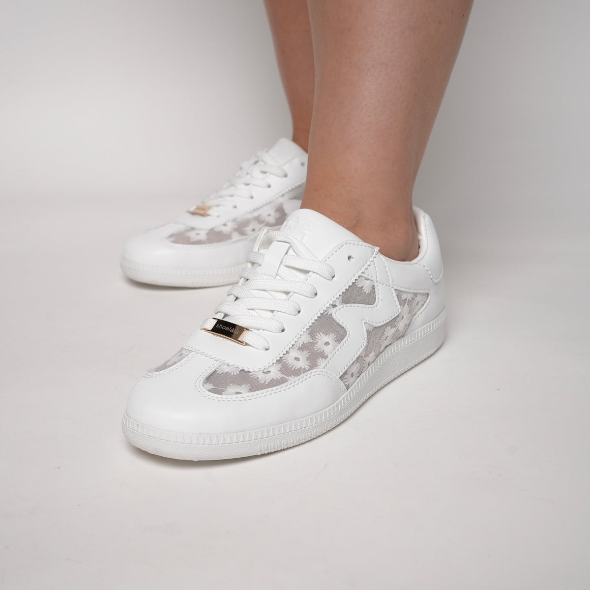Lala Sneakers