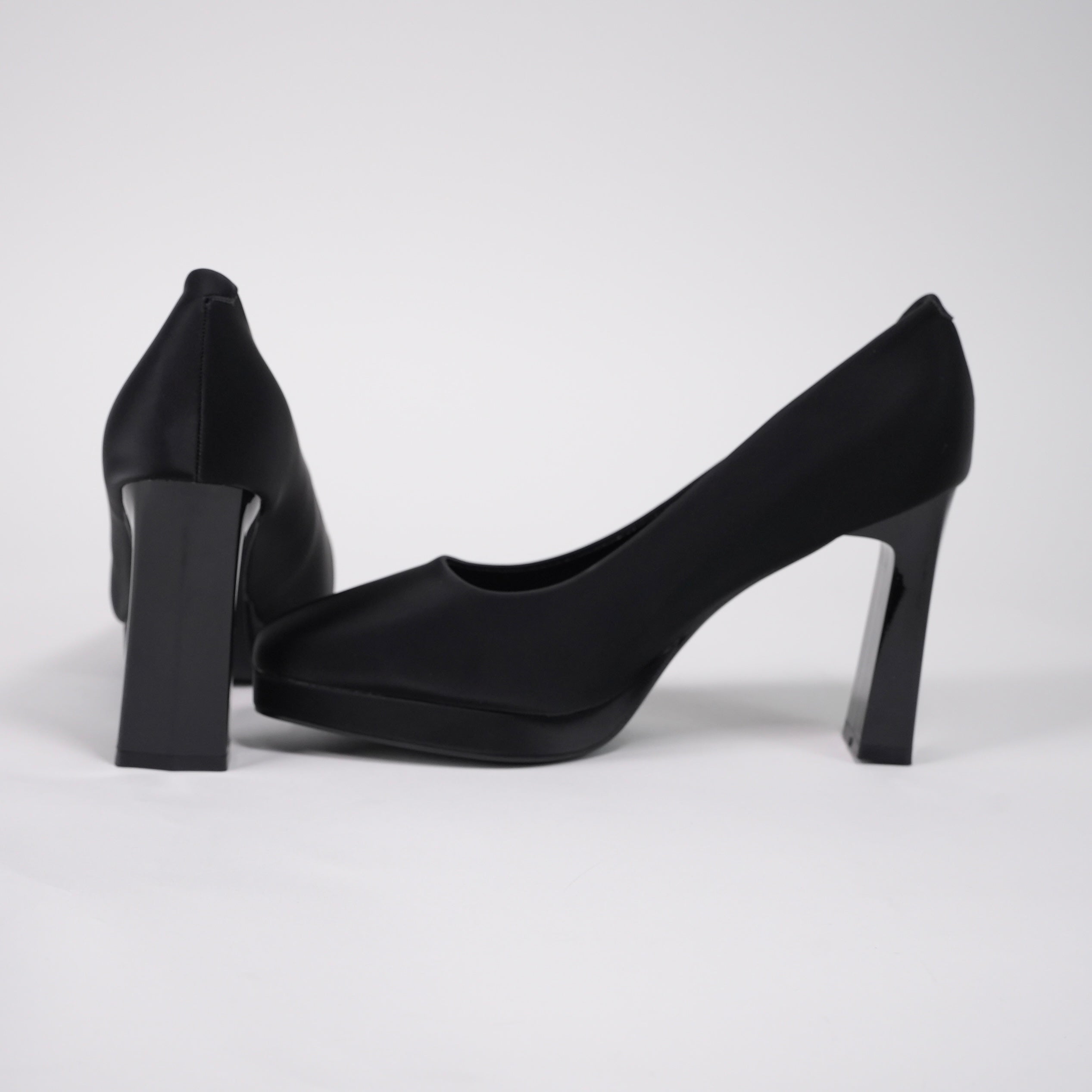Élan heels