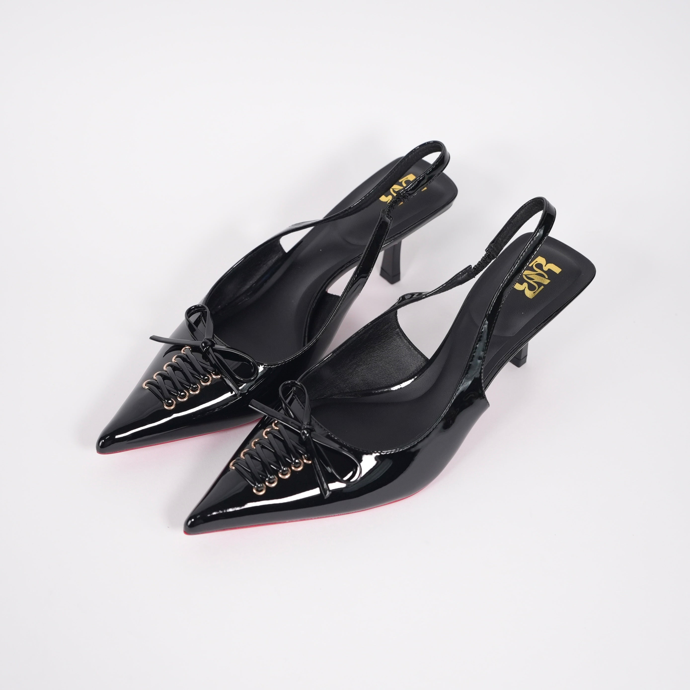 Chérie pointed heels