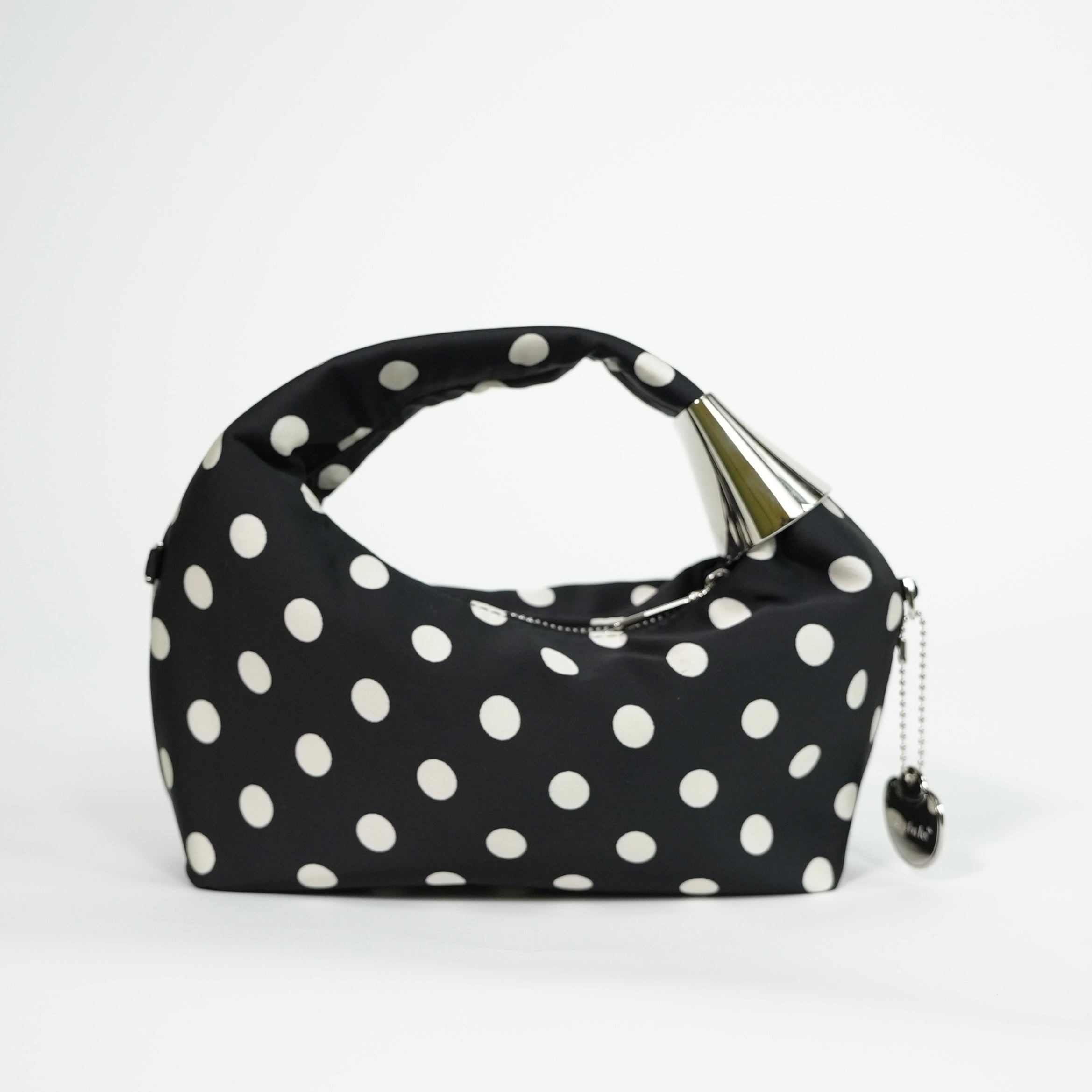 Pulka Dots