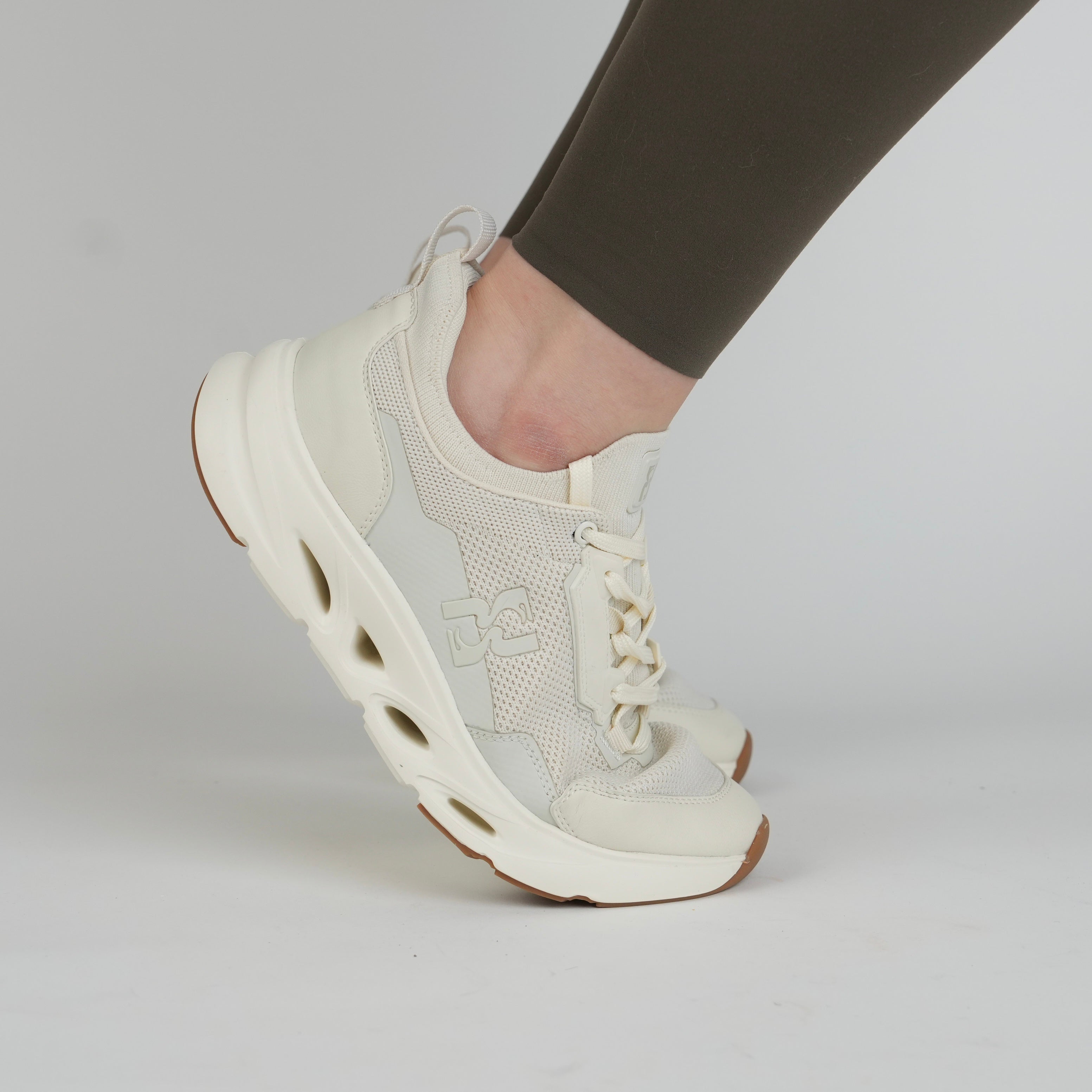 Shoelálá Go