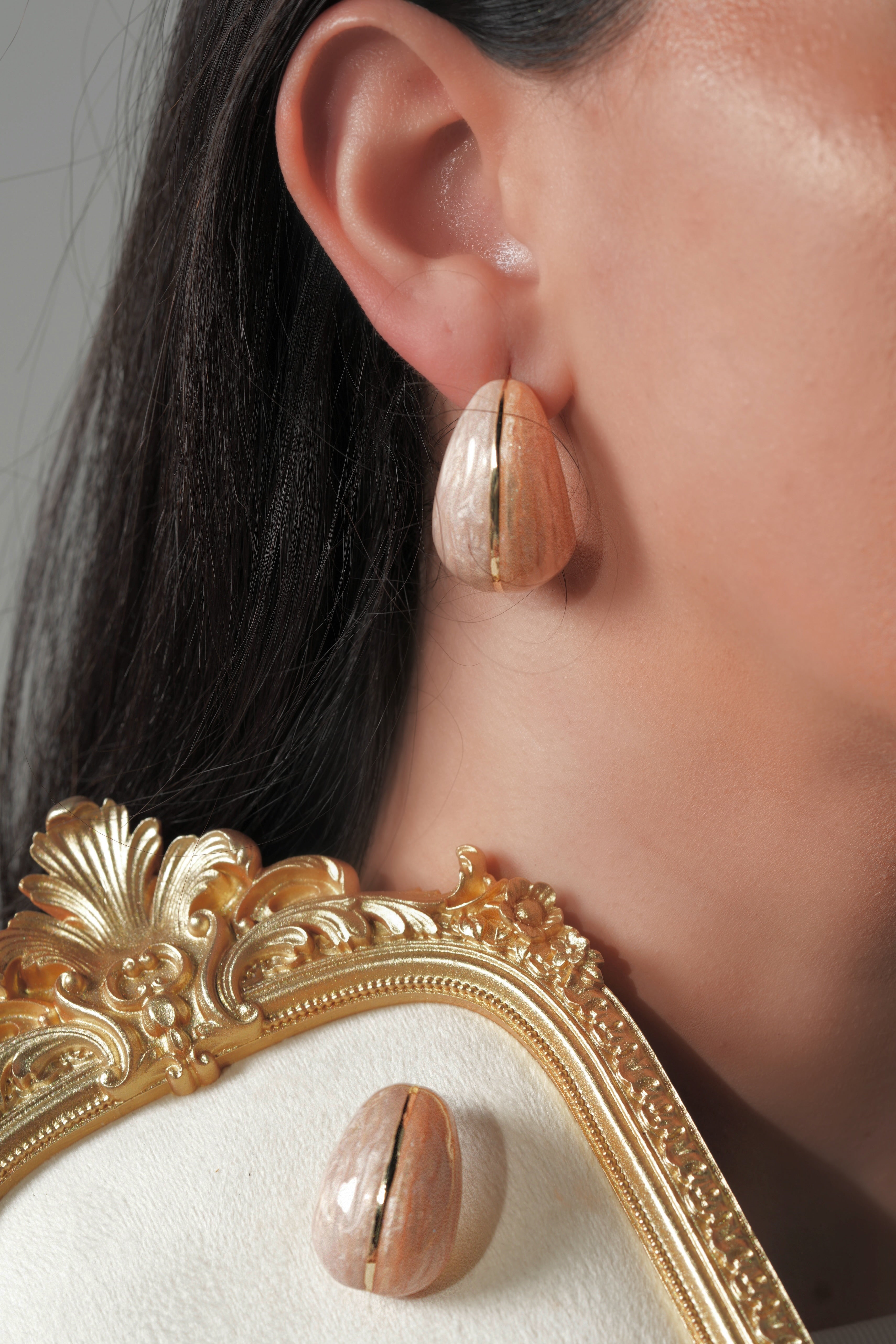 Peachy curved earrings (hand made)