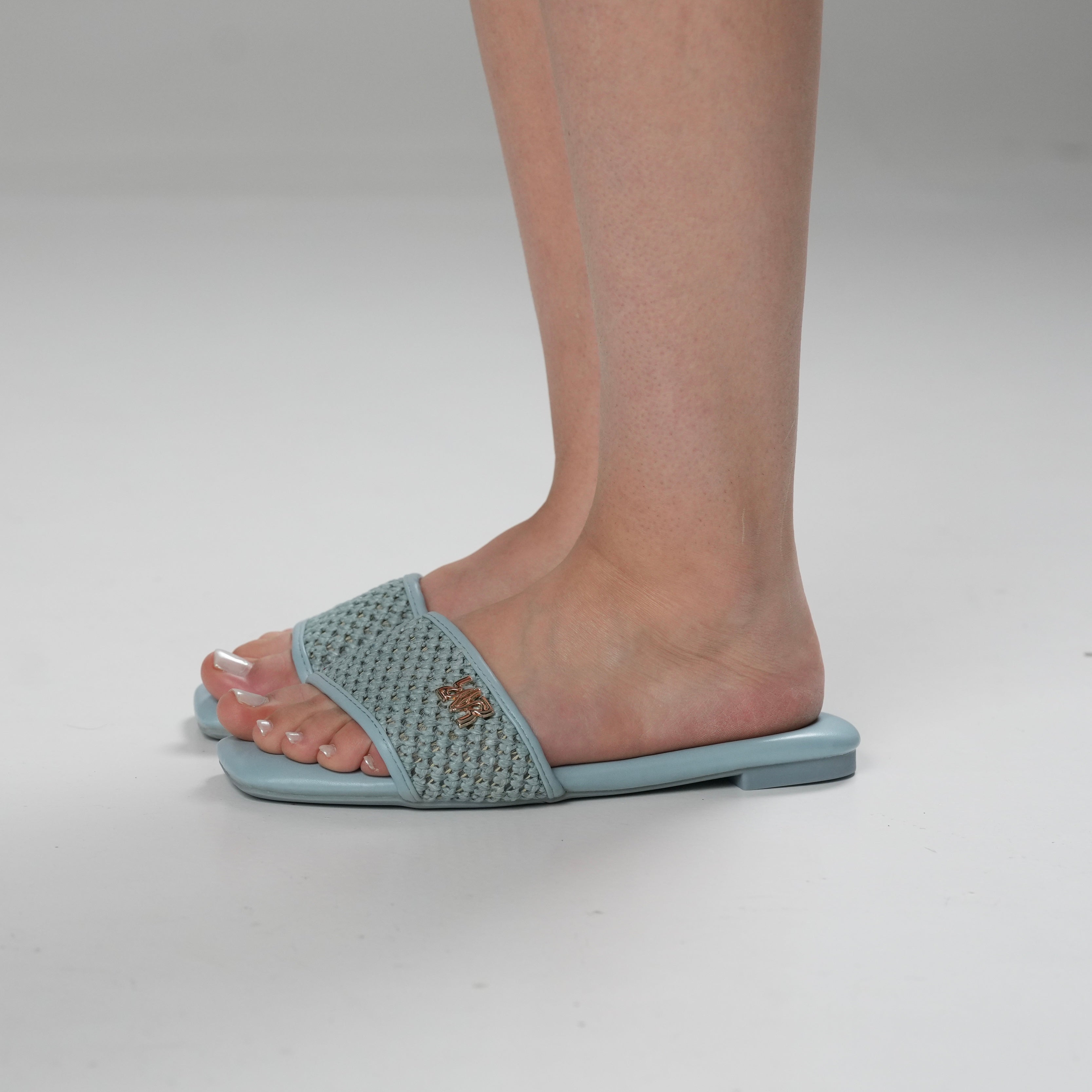 Tana Slippers