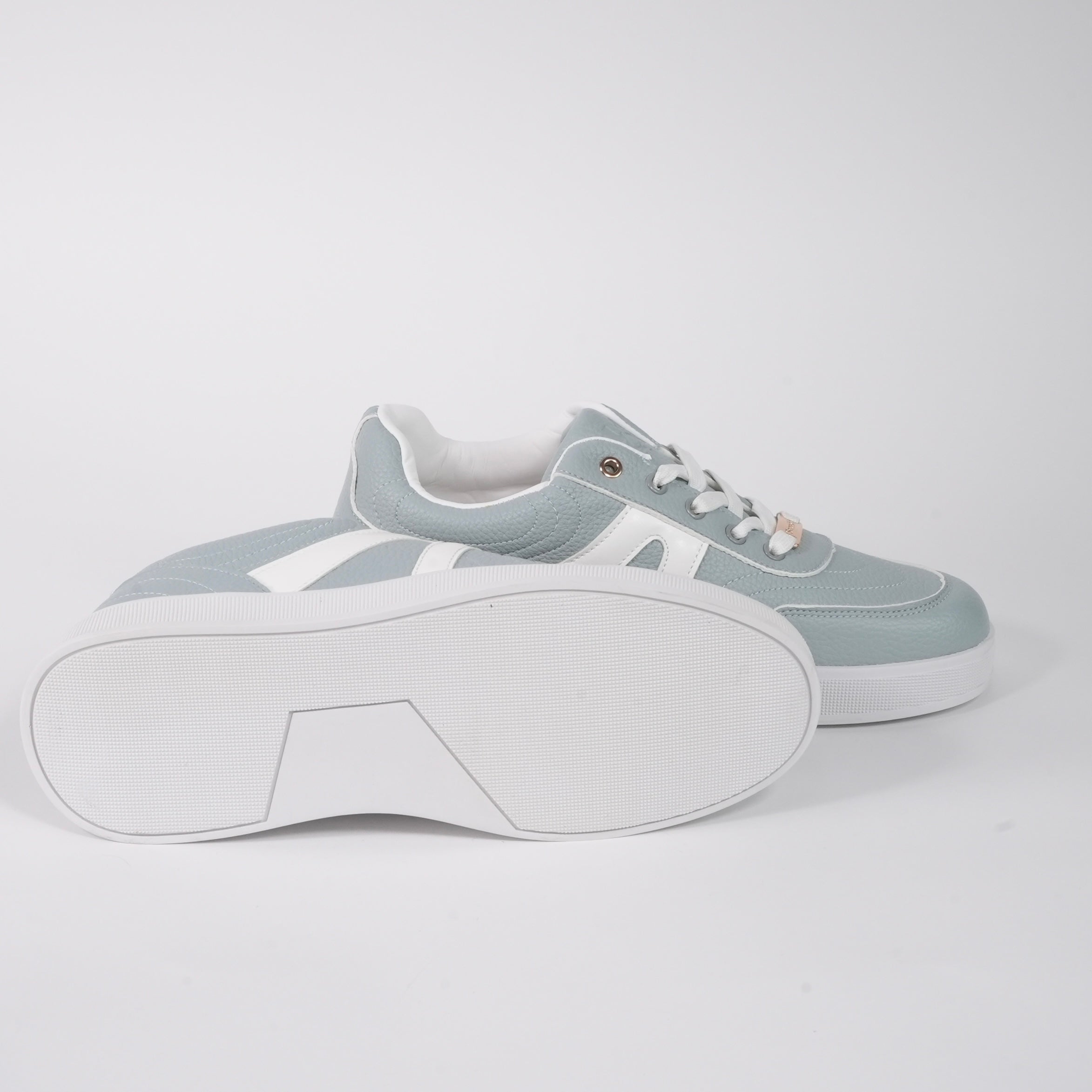 Orbit sneakers