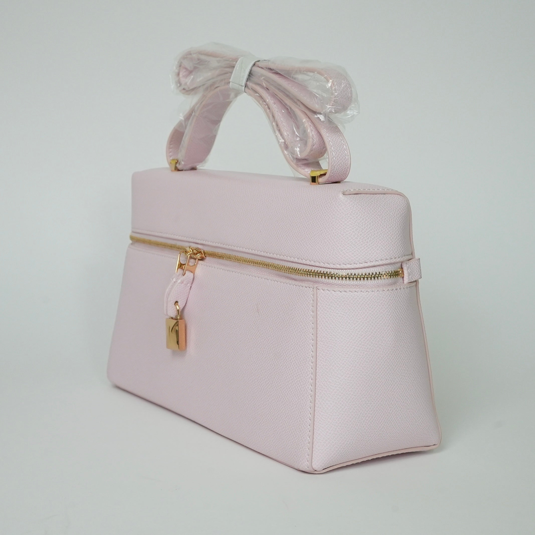 Square lock bag