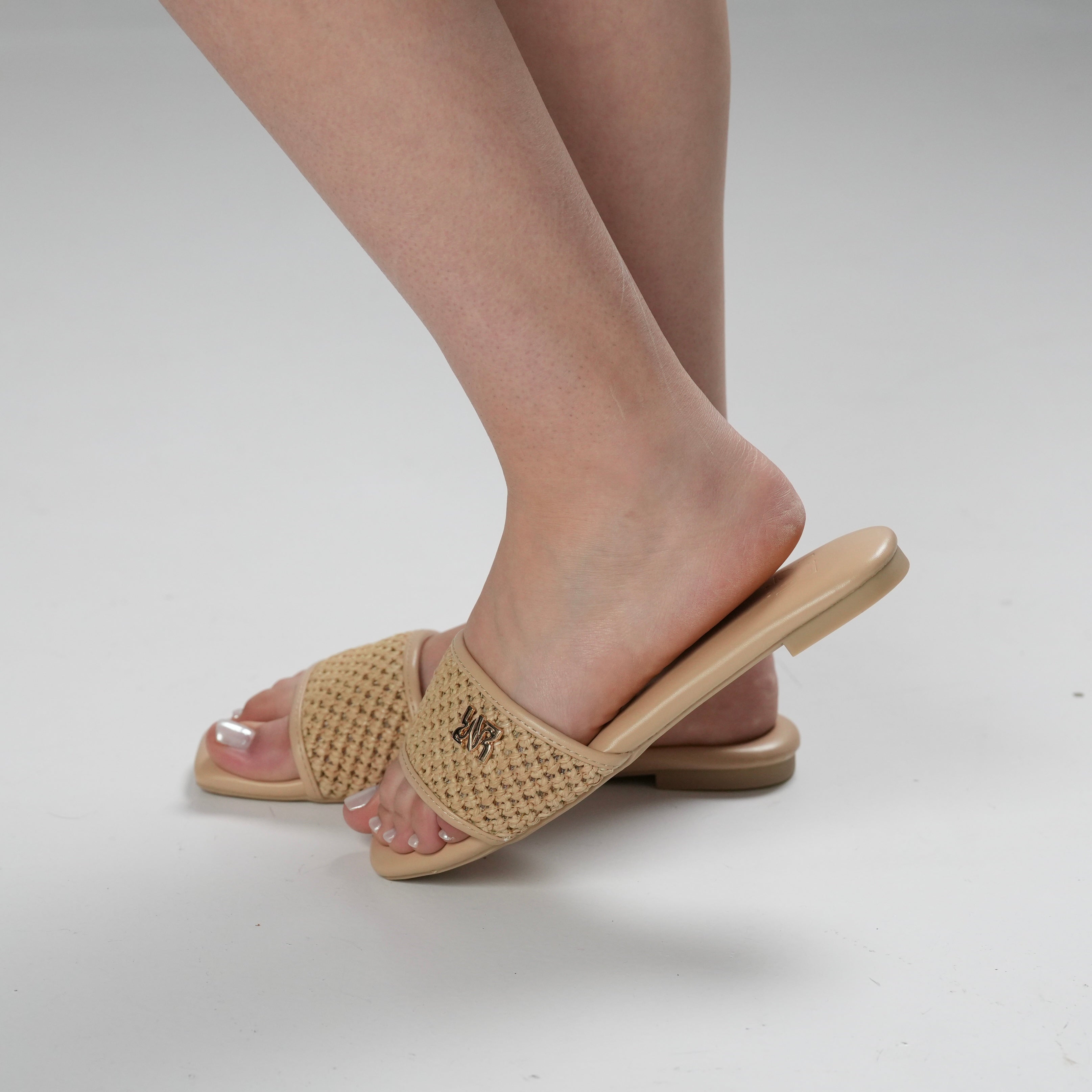 Tana Slippers