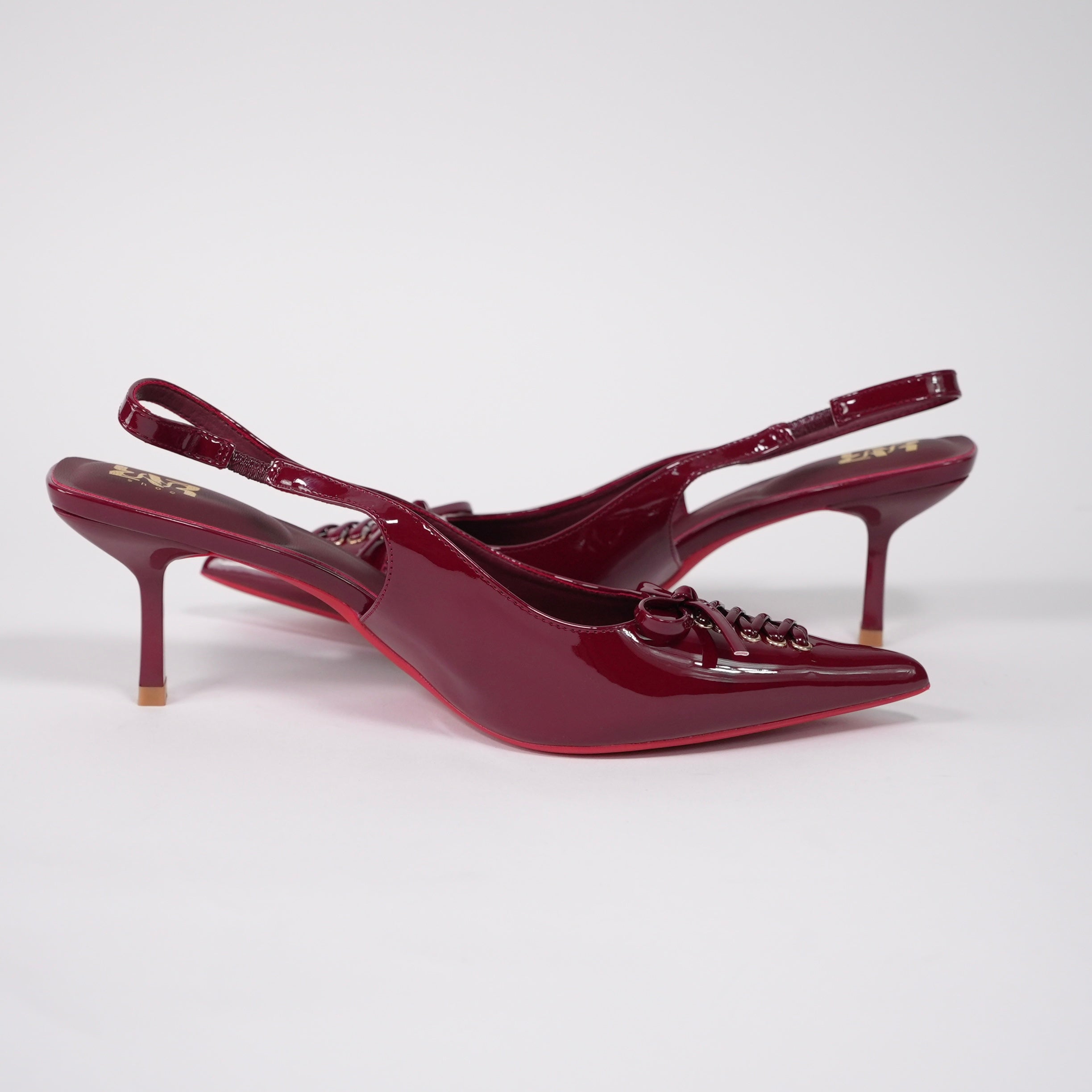 Chérie pointed heels