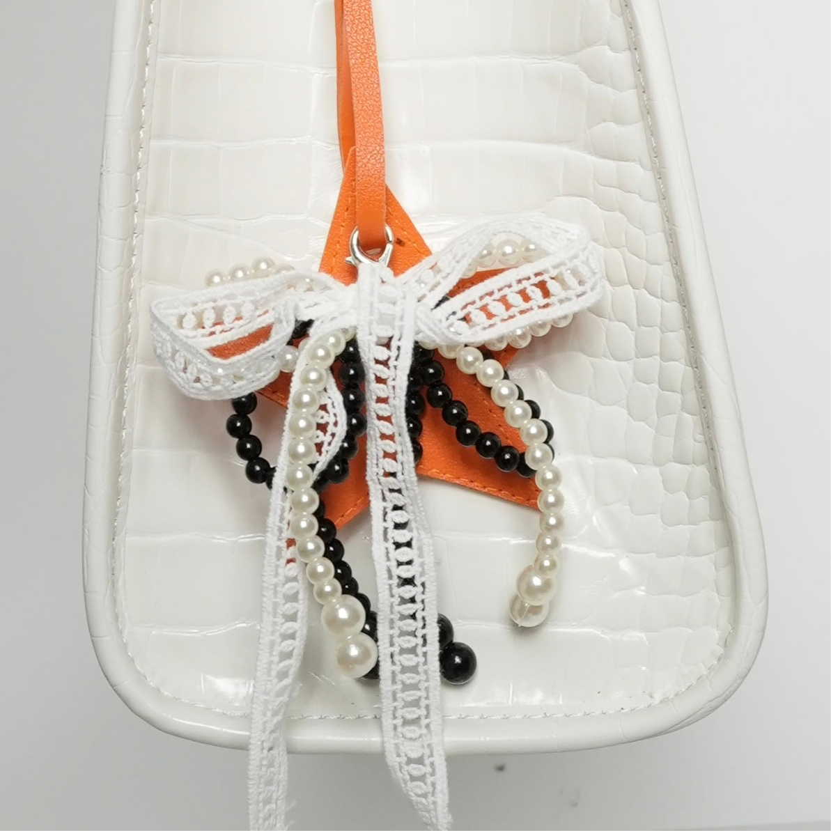 ORANGE CHAIN