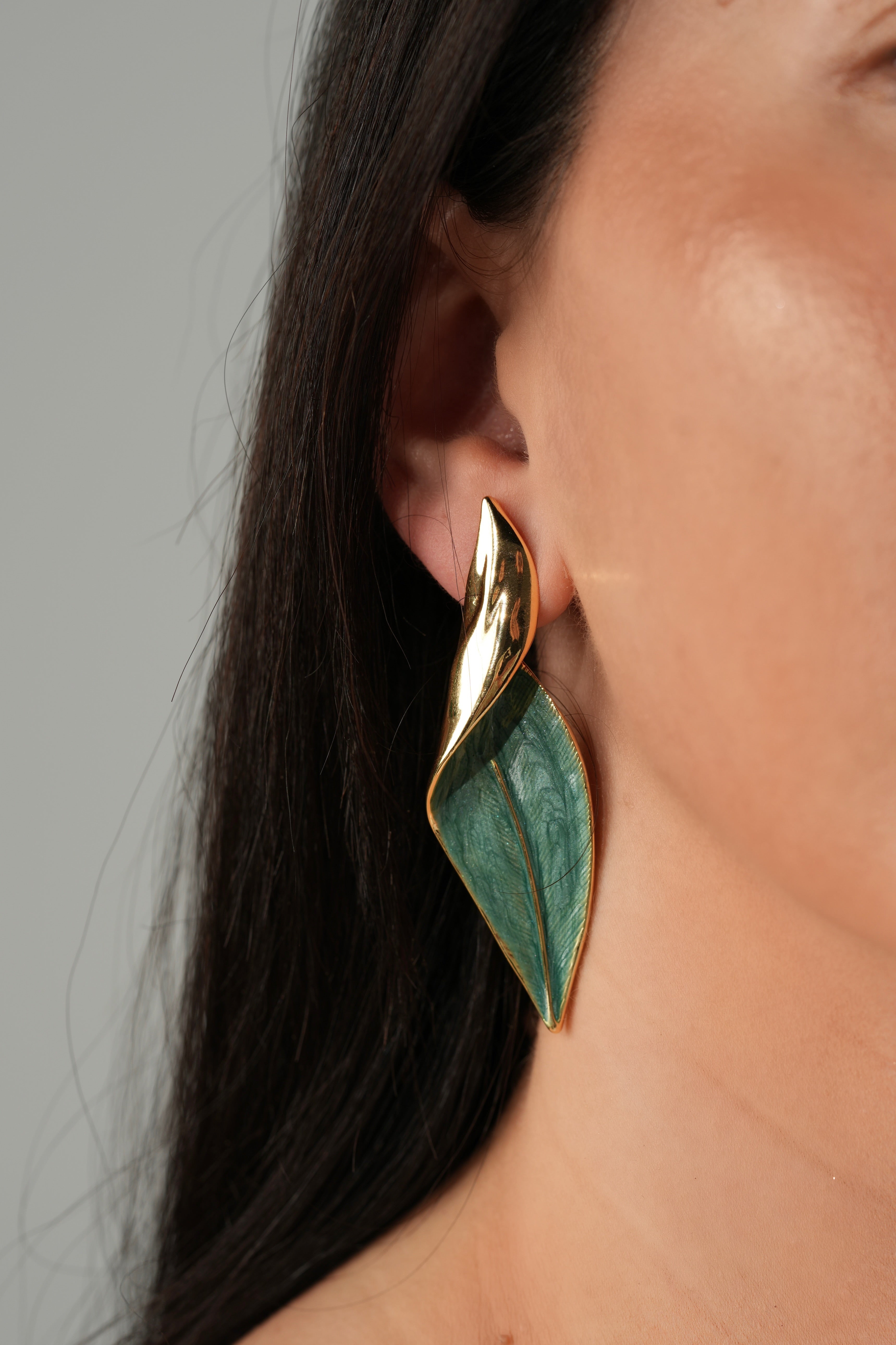 Green leaf earrings (hand made)