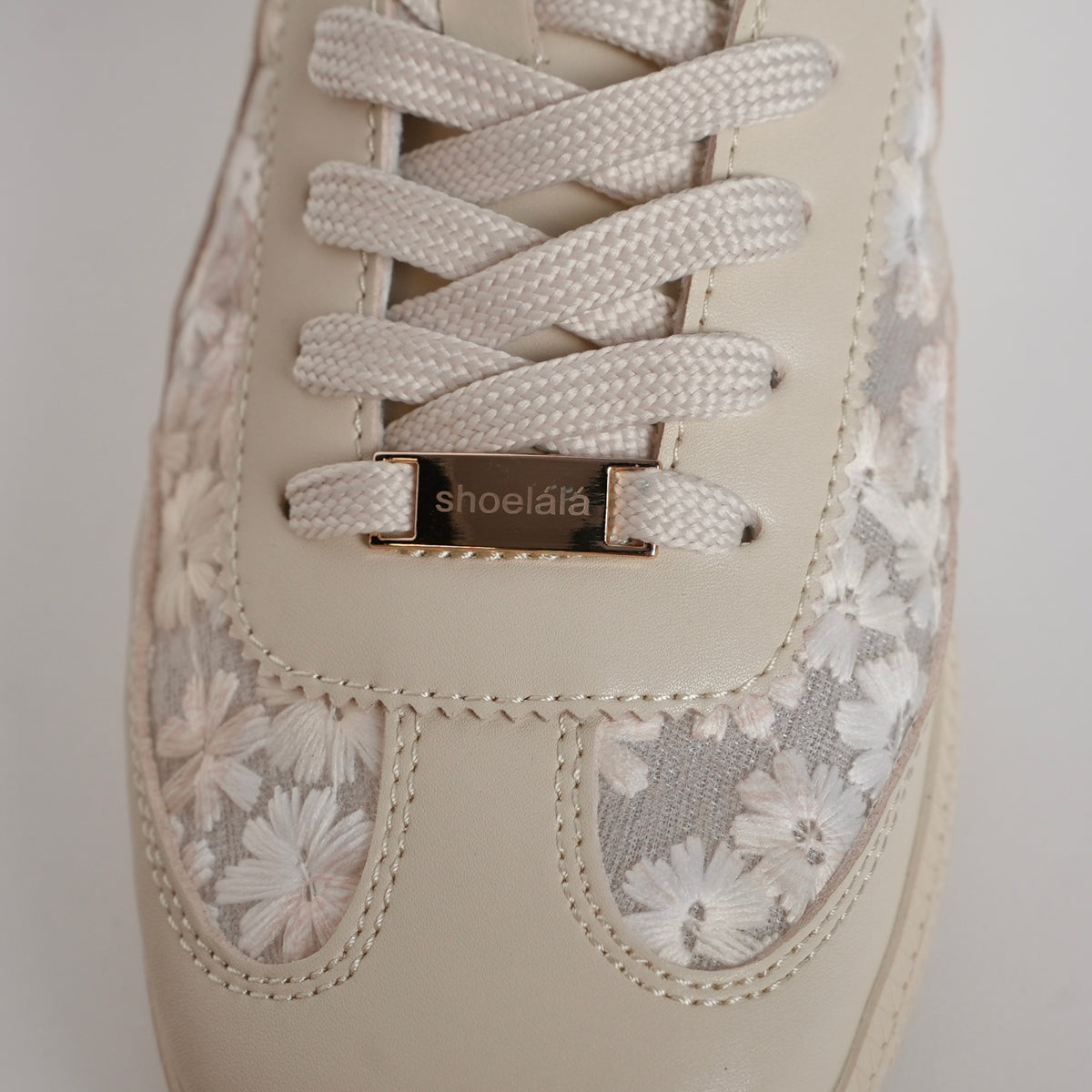 Lala Sneakers