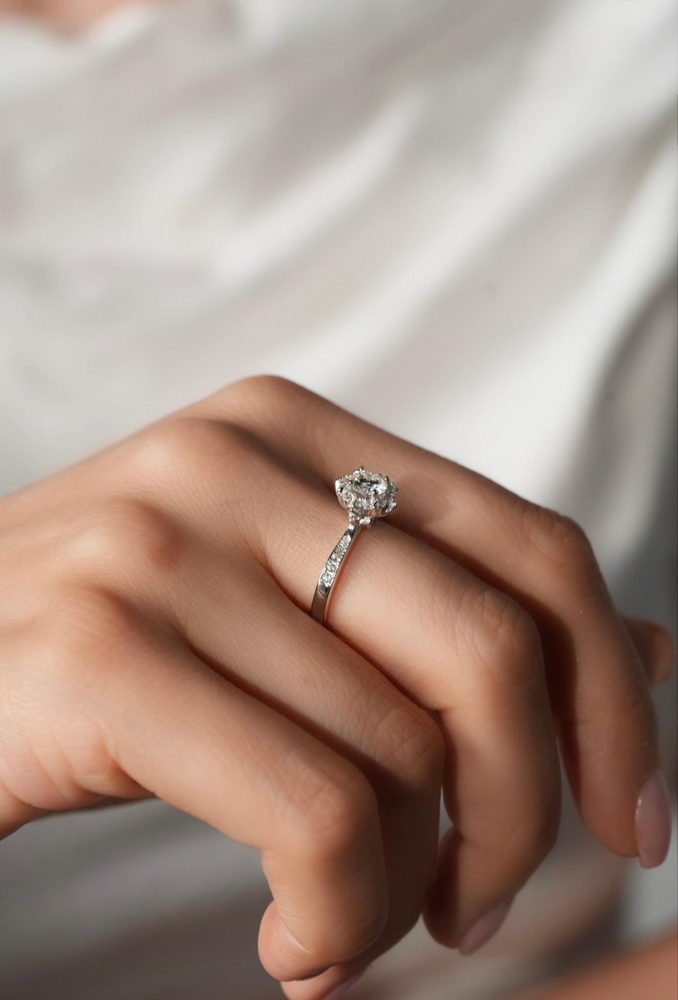 Silver 925 crystal flower ring