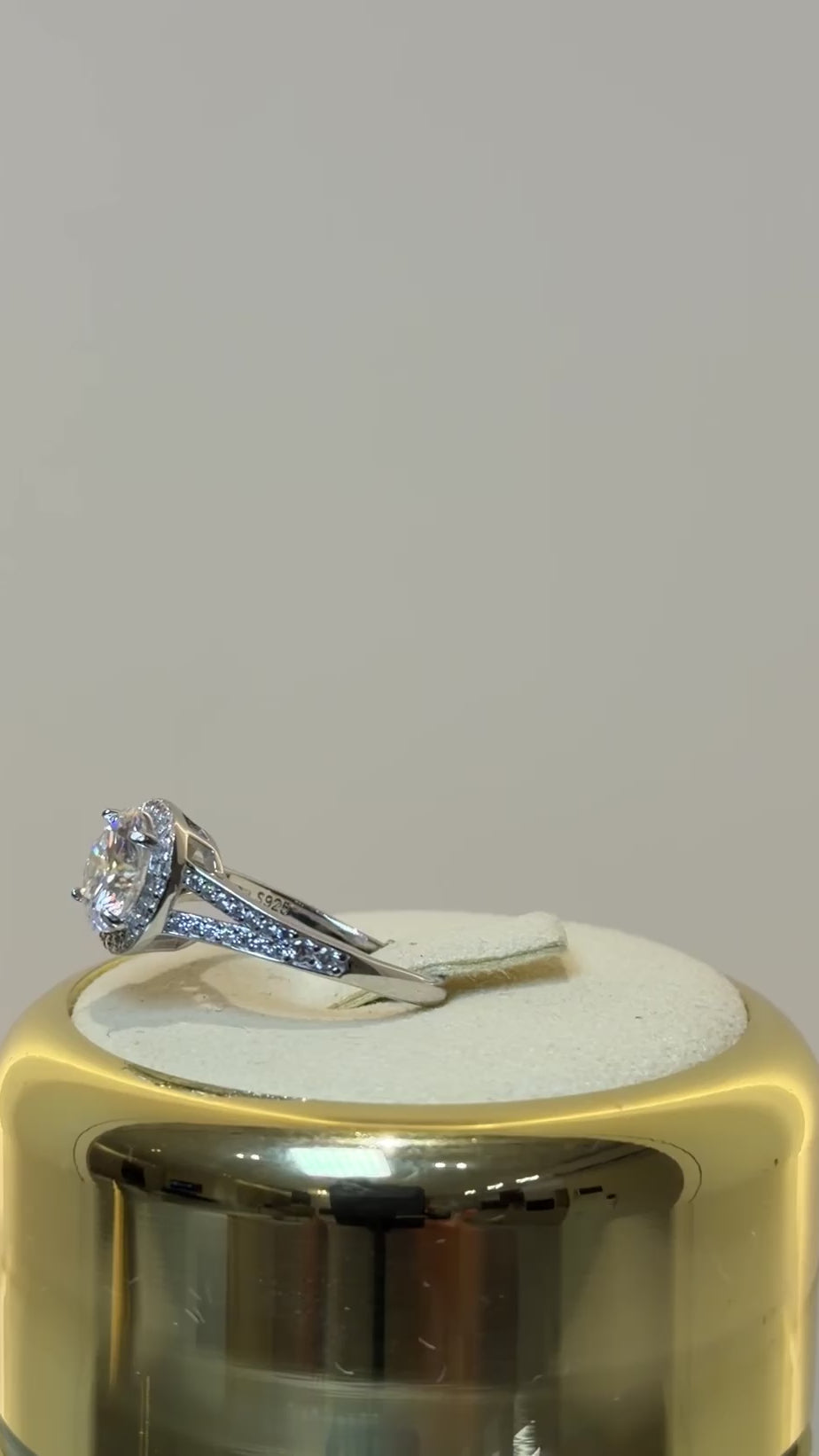 Load video: Silver 925 wedding ring