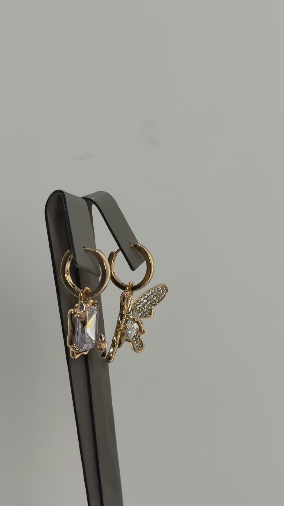 Load video: 2 sides earrings